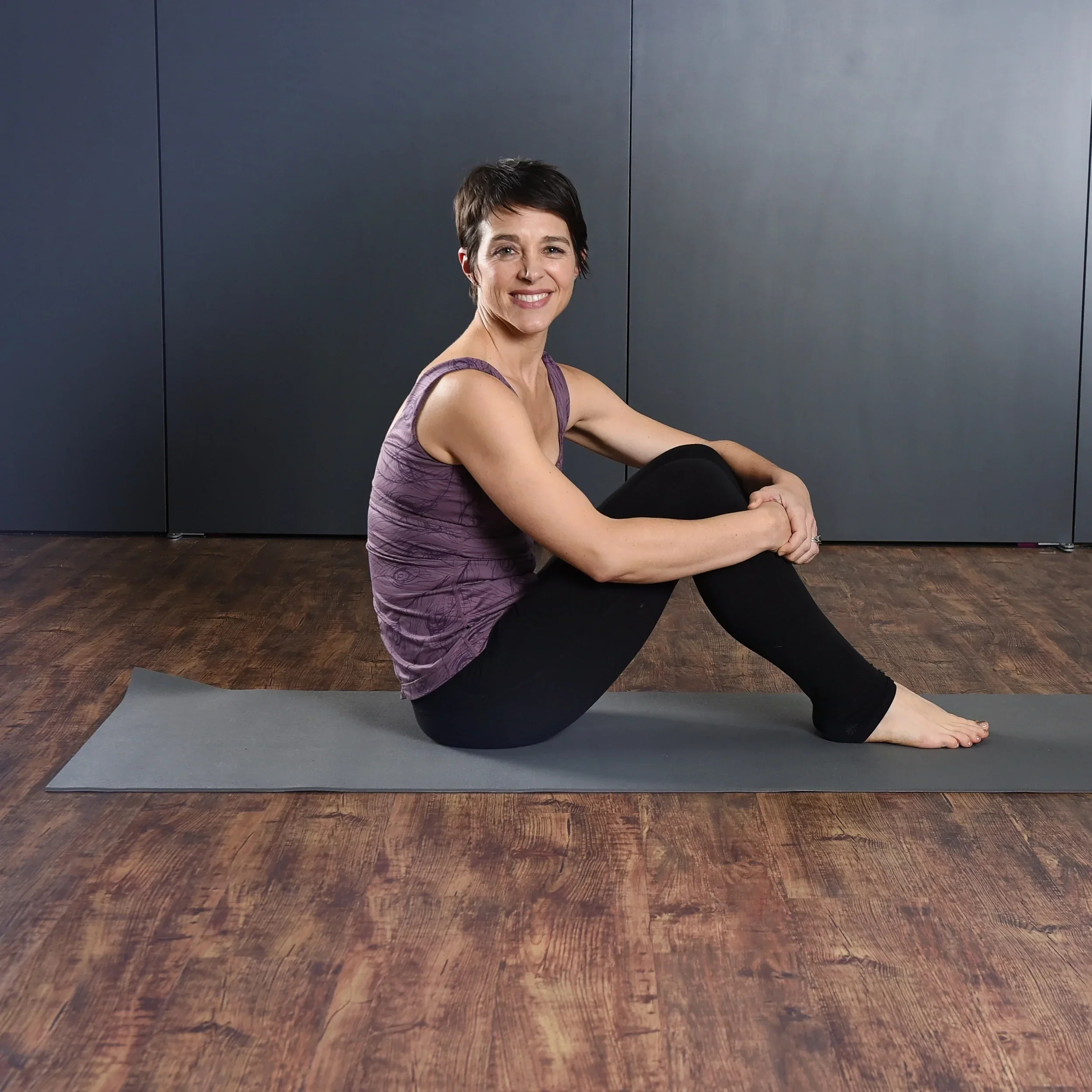 Mat Pilates - Level 2 routine with Shauna